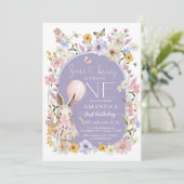 Some Bunny Is ONE First 1st Birthday Invitation Einladung (Stehend Vorderseite)