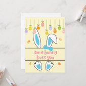 Some bunny loves you | Funny Easter Pun Karte (Vorderseite/Rückseite Beispiel)