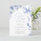 Something Blue Bow Floral Bridal Shower Invitation Einladung (Stehend Vorderseite)