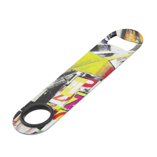 something dot com collage speed flaschenöffner (Rückseite Schrägansicht)