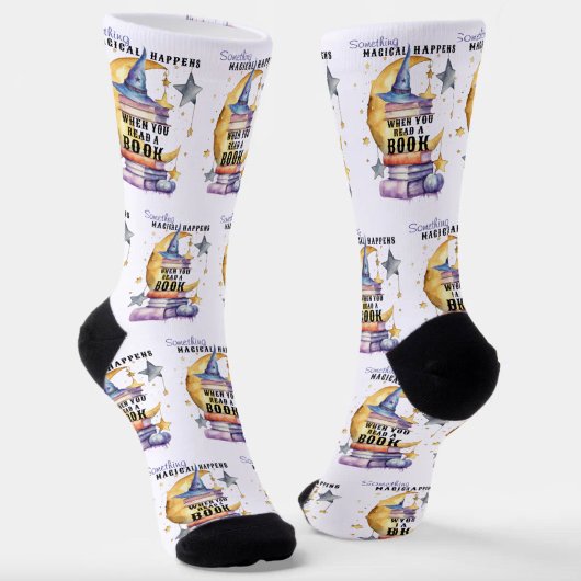 Something Magical Happens When You Read A Book Socken
