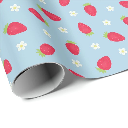 Sommer-Erdbeeren auf Blau (großer Maßstab) Geschenkpapier (Rolleneckpunkt)