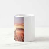 Sommer mit der Sonnengöttin - Landschaftsmuster Kaffeetasse (Mittel)