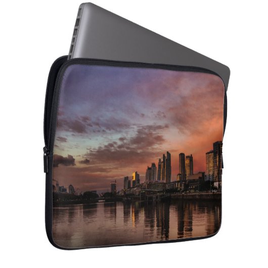 Sommer-Nachmittag Laptopschutzhülle (Vorne Rechts)