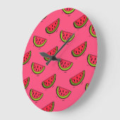 Sommer-Wassermelone auf rosa Muster Große Wanduhr (Winkel)