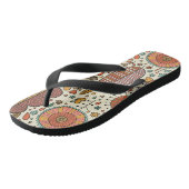 Sommerblumenmuster gemacht vom Blätter Badesandalen (Schrägansicht)