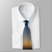 Sommerdämmerung mit Moon Neck Tie Krawatte (Gebunden)