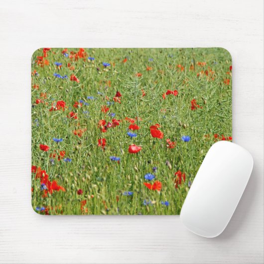 Sommerfeld mit roten und blauen Blumen Mousepad (Mit Mouse)