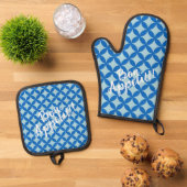 Sommerfliese mit Azurkeln auf Babyblau Ofenhandschuh & Topflappen-Set (Oben Unten)