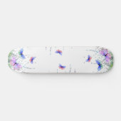 Sommerfreude - farbenfrohe Schmetterlinge fliegen  Skateboard (Horizontal)
