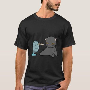Sommerkatzendesign vor dem Ventilator   Hundedesig T-Shirt