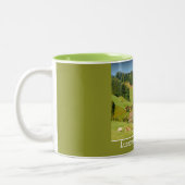 Sommerlandschaft in der Schweiz Zweifarbige Tasse (Links)