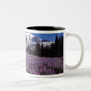 Sommerliche Wildblumen am Fuße des Berges Rainier, Zweifarbige Tasse