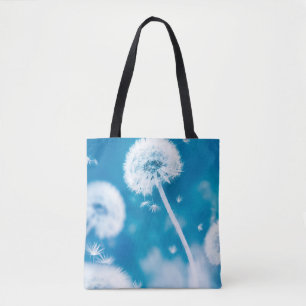 Sommerlicher natürlicher blumengeschmack. Weiße Lü Tasche