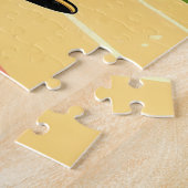 Sommerlicher Retro-Strand mit skateboardfahrendem Puzzle (Seite)