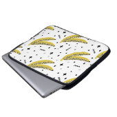 Sommernahtloses Muster mit Bananen in der Pop Art Laptopschutzhülle (Vorne Knopf)