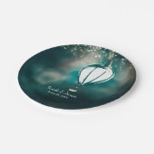 Sommersaitenlicht verzauberte Hochzeitsempfehlung Pappteller (Schrägansicht)