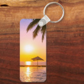 Sommerstrand mit Meer Schlüsselanhänger (Rückseite)