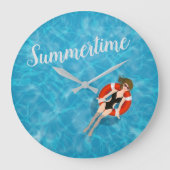 Sommerzeit Pool Mädchen Große Uhr (Vorderseite)