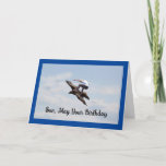 Son Birthday Bird Surfcard Karte<br><div class="desc">Phantastisches Foto eines Jungen, der auf dem Rücken eines Vogels reitet, um am Himmel zu surfen, wird auf dieser Geburtstagskarte für einen Sohn gezeigt. An der Kartenvorderseite steht:"Son, May Your Birthday", und innen drin steht: "Be High Flying Fun, Happy Birthday"! Eine tolle Karte, um einen Sohn an seinem besonderen Tag...</div>