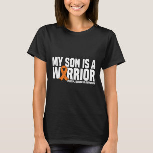 Son ist Kriegerin und Frau Multiple Sklerose-Bewus T-Shirt
