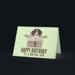 Son Puppy in Box Geburtstagkarte Karte<br><div class="desc">Geburtskarte. Ein (deutsch kurzhaariger) Pointer Welpe in einem Karton. Glückwünsche. Passen Sie diese Karte für jedes Alter, jeden Empfänger, jede Farbe an. Ein Geburtstag zum Feiern? Schicken Sie Ihrer Familie und Ihren Freunden eine Aquarell-Geburtstagskarte und wünschen Sie ihnen den schönsten Geburtstag aller Zeiten! Diese Geburtstagskarte ist in einigen nicht-englischen Sprachen...</div>