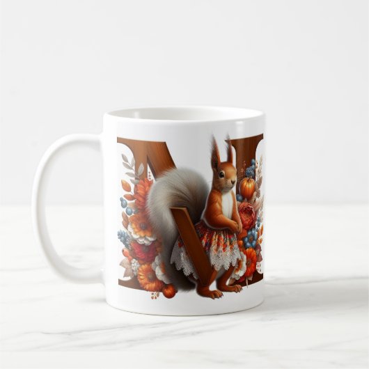 Sonderbrief M, Eichhörnchen, Herbst Kaffeetasse (Links)