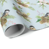 Song Birds Poinsettias und Pine Cones Geschenkpapier (Rolleneckpunkt)