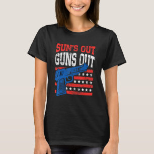 Songs Out Guns Out American Flag Patriotic Pistole T-Shirt