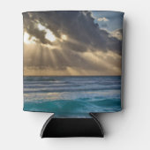 Sonne bricht durch Wolken über Meer Dosenkühler (Vorderseite)