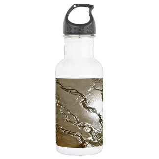 SONNE, DIE IN EINEM VULKANISCHEN THERMISCHEN POOL TRINKFLASCHE