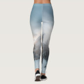 Sonne hinter Fichtenbäumen Leggings (Rückseite)