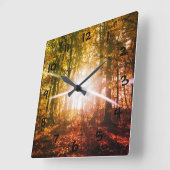 Sonne im Herbstwald Quadratische Wanduhr (Winkel)