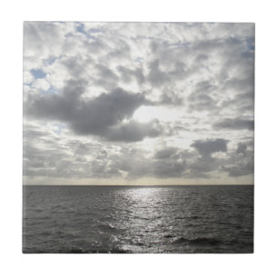 Sonne scheint durch Wolken Fliese