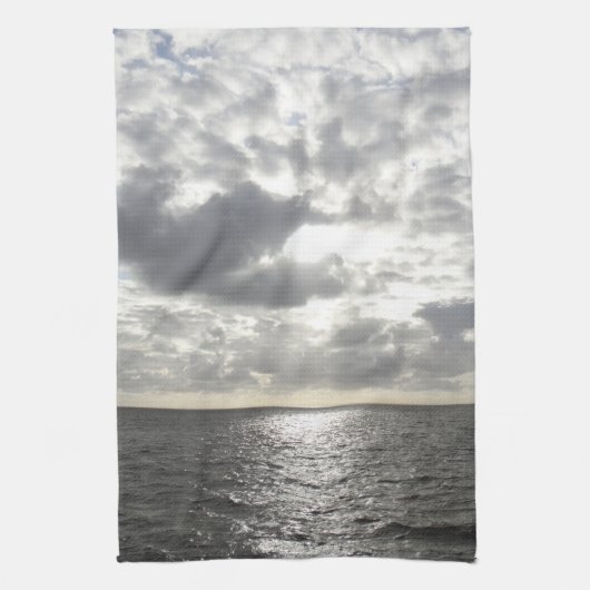 Sonne scheint durch Wolken Geschirrtuch (Vertikal)