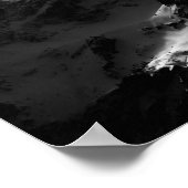 Sonne strahlt auf majestätischen Bergen Poster (Ecke)