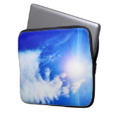 Sonne und Wolken in Ottawa Himmel. Jetzt kaufen Laptopschutzhülle (Vorderseite Links)