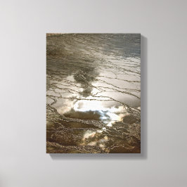 SONNE, WOLKEN, DIE IN EINEM VULKANISCHEN LEINWANDDRUCK