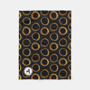 Sonnen Finsternis mid_-_Century Modern Black & Fleecedecke