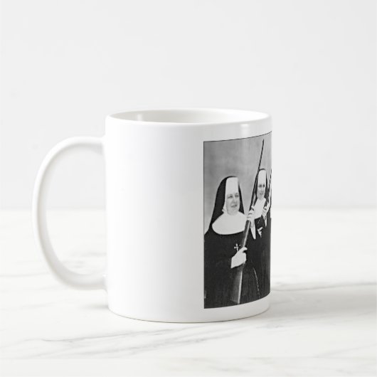 SONNEN MIT KAFFEE-TASSE. KAFFEETASSE (Links)