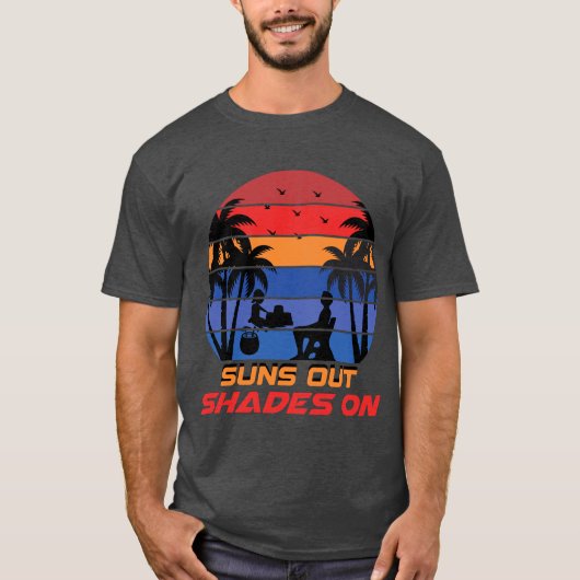 Sonnen, Schatten, Spaß am Strand T-Shirt (Vorderseite)