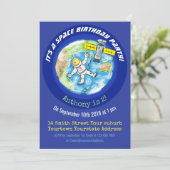 Sonnenastronaut im Weltraum und Cartoon der Erde Einladung (Stehend Vorderseite)