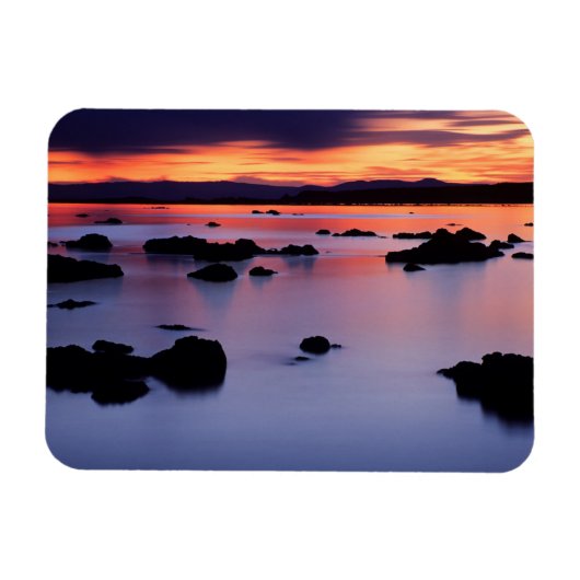 Sonnenaufgang am Schwarzen Punkt des Monosees Magnet (Horizontal)