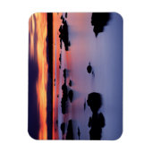 Sonnenaufgang am Schwarzen Punkt des Monosees Magnet (Vertikal)