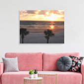 Sonnenaufgang am Strand umzäunt Canvas Leinwanddruck (Insitu (Wohnzimmer))