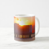 Sonnenaufgang an den Flaggschiff-Hotel-Tassen Kaffeetasse (VorderseiteRechts)