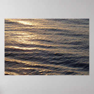 Sonnenaufgang auf beruhigenden Ozeangewässern Foto Poster