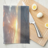 Sonnenaufgang auf See I Pastel Seascape Küchentuch (Viertel Falte)