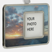 Sonnenaufgang auf See I Pastel Seascape Rahmen-Ornament Silber (Rechts)