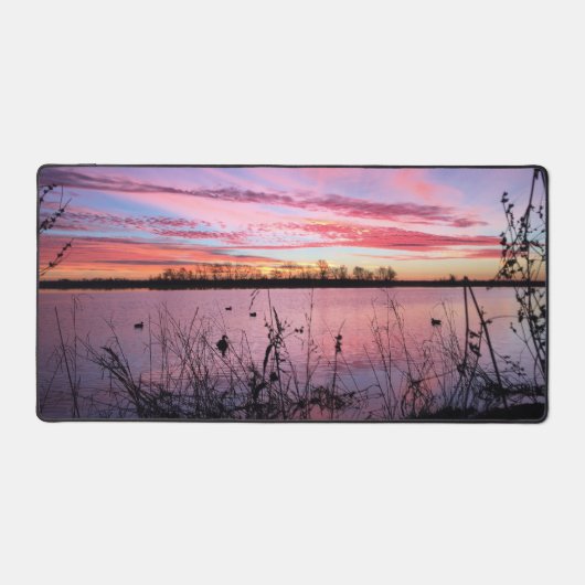 Sonnenaufgang im Duck-Blind Schreibtischunterlage (Vorderseite)